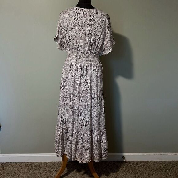 Japna Women's White Brown Faux Wrap Smocked Tiered Maxi Dress Size Medium - Picture 5 of 7